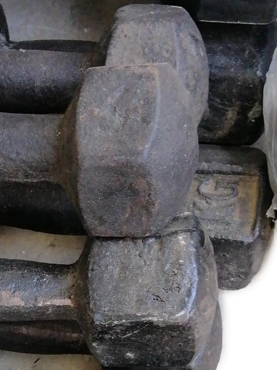 Iron Dumbbell Pair - 2KG / 10KG